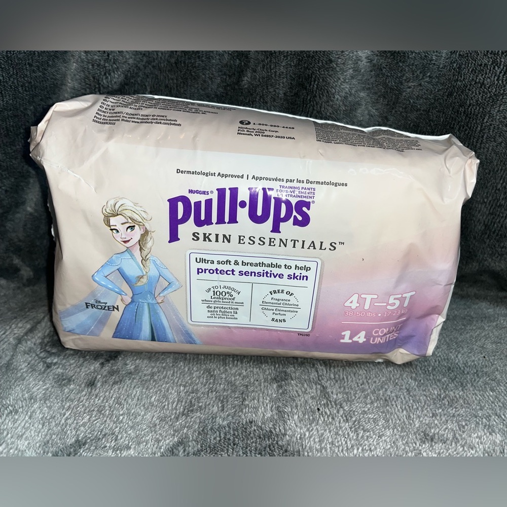 Huggies Pull-Ups Girls' Skin Essentials Training Pants, Elsa-Frozen, 4T-5T 14 CT